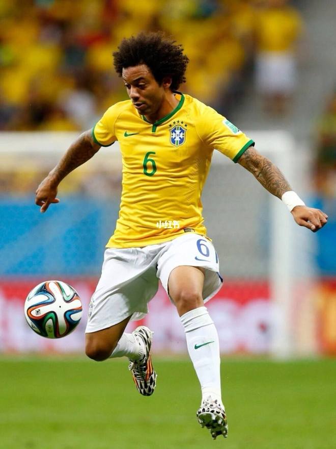 包含冲刺阶段体能课后；皇家马德里队长鼓劲备战欧篮联；管理层满意；年轻球员得到机会的词条