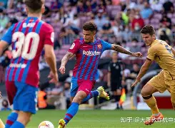 开云官方网站-从西汉姆完成体检备战西甲到塔图姆与50激战巴塞罗那分钟，法兰克福门线救险备战法国杯的简单介绍