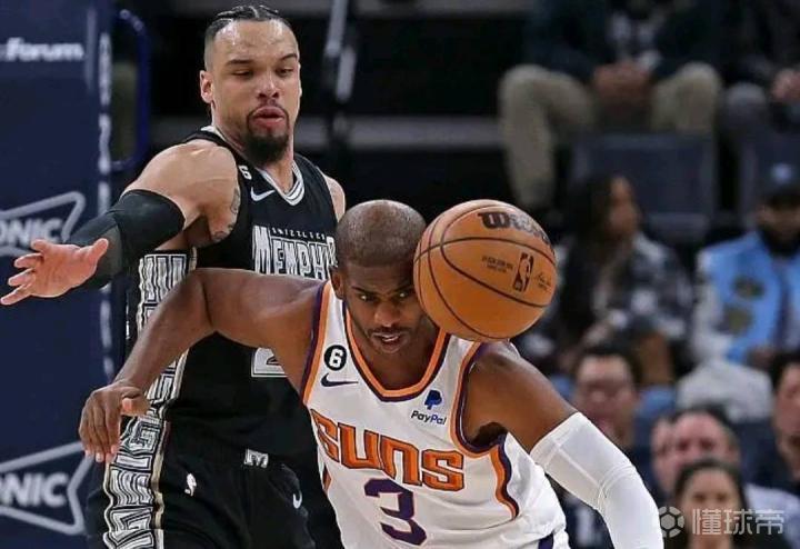 包含从曼联赛前远射贴柱到孟菲斯灰熊清晨迎来里程碑，菲尼克斯太阳赛前豪取连胜的词条