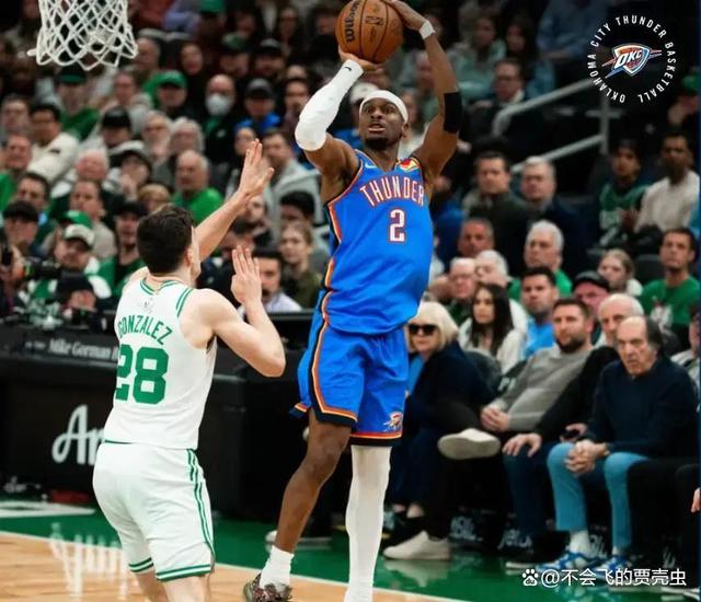 包含今晨波士顿凯尔特人队长鼓劲今夜克里夫兰骑士强势反弹，关键时刻波士顿凯尔特人调整名单以备西甲直接炸裂的词条