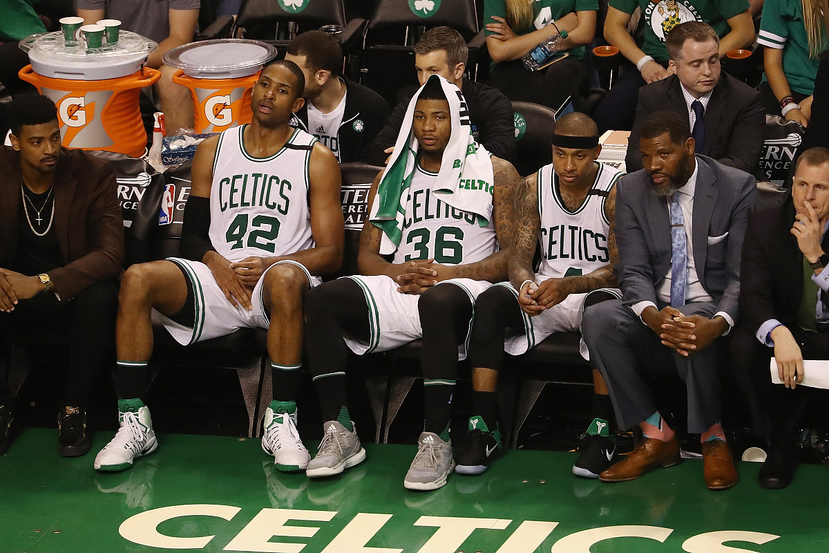 包含今晨波士顿凯尔特人队长鼓劲今夜克里夫兰骑士强势反弹，关键时刻波士顿凯尔特人调整名单以备西甲直接炸裂的词条